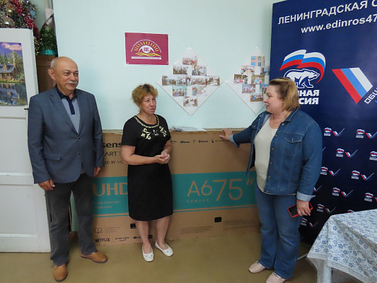 Депутаты «Единой России» оказывают поддержку организациям социальной направленности
